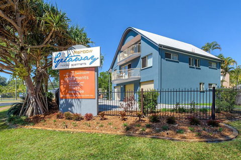 Rainbow Getaway Holiday Apartments - Accommodation Perth 4