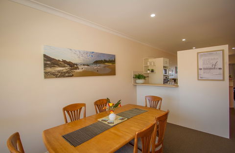 Meridian Beachside Apartments - Perth Resorts 5