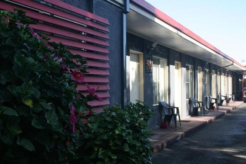 Benjamin Singleton Motel - Accommodation Perth 6
