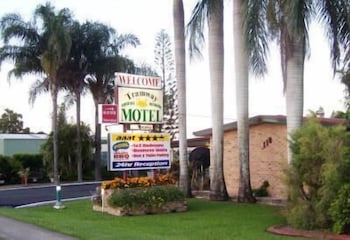 Sunnyside QLD Perth Resorts
