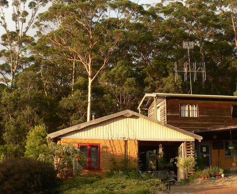 Bombina Cottages - Accommodation Perth 1