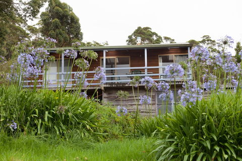 Bombina Cottages - Accommodation Perth 0