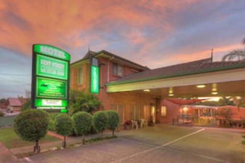 Bent Street Motor Inn - Accommodation Perth 0