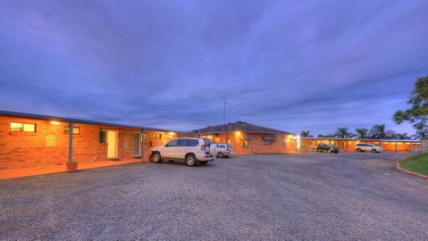 Jacaranda Motor Lodge - Accommodation Perth 5