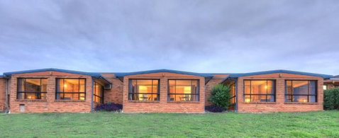 Jacaranda Motor Lodge - Accommodation Perth 1