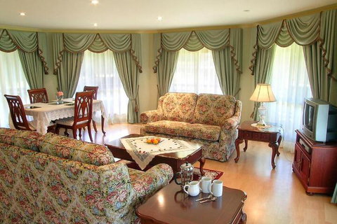 Carolynnes Cottages - Accommodation Perth 6