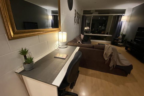 Apartment On Tennyson - Accommodation Perth 5
