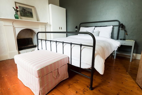 Clonmara Country House & Cottages - Accommodation Perth 4