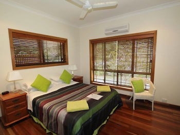 Hibiscus Lodge Bed & Breakfast - Perth Resorts 2
