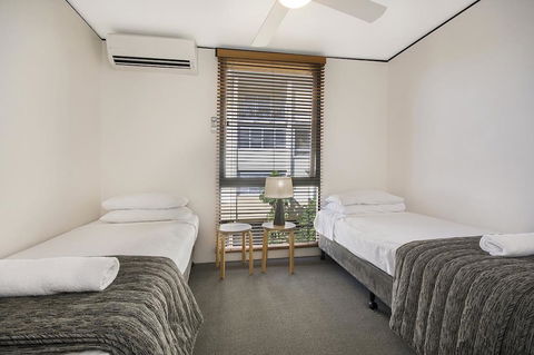 The Hastings Beach Houses - Accommodation Perth 2