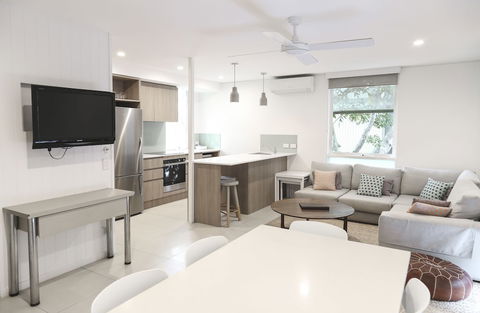 The Hastings Beach Houses - Accommodation Perth 0