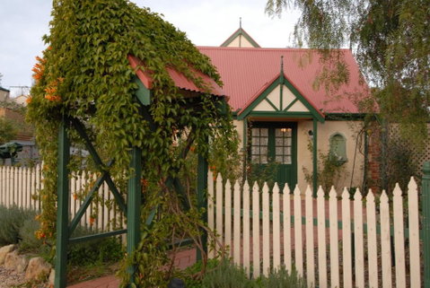 The Dove Cote - Accommodation Perth 1