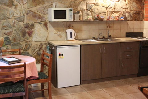Langmeil Cottages - Accommodation Perth 6