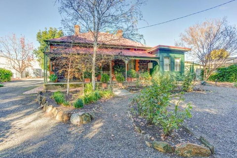 Tanunda Cottages - Accommodation Perth 2