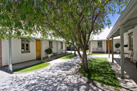 Tanunda Cottages - Accommodation Perth 1