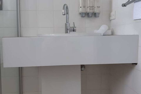 Chaparral Motel - Accommodation Perth 6