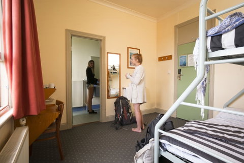 Blue Mountains YHA - Hostel - Accommodation Perth 3