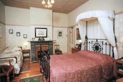 Sirens Bed & Breakfast - Accommodation Perth 4