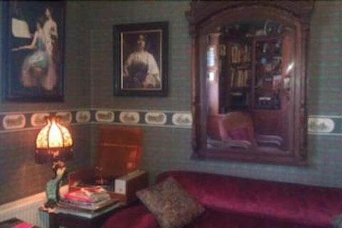 Sirens Bed & Breakfast - Accommodation Perth 3