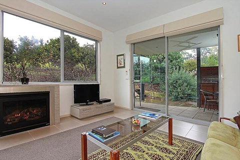 Limetree Hideaway - Accommodation Perth 3