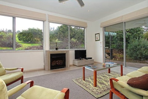 Limetree Hideaway - Accommodation Perth 0