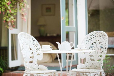 Valley Guest House - Perth Resorts 5