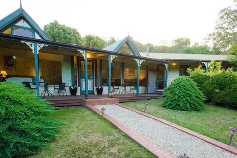 Valley Guest House - Perth Resorts 7