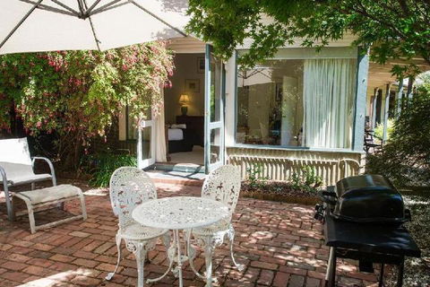 Valley Guest House - Perth Resorts 6