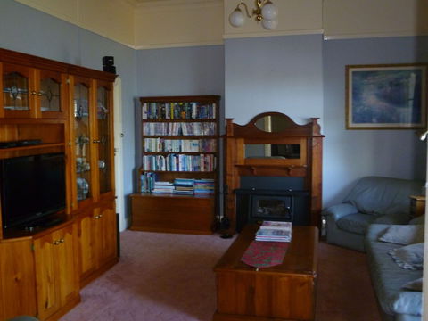 Donalea Bed & Breakfast - Accommodation Perth 4