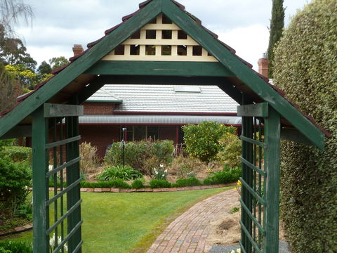 Donalea Bed & Breakfast - Accommodation Perth 1