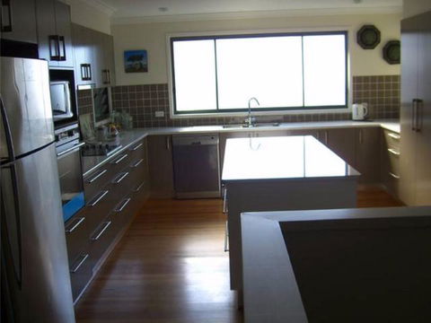 Breeze Bed & Breakfast - Accommodation Perth 6