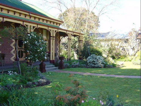 Tara House Bed & Breakfast - Accommodation Perth 2