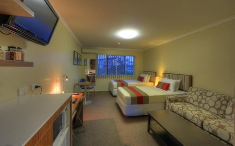 Tropixx Motel & Restaurant - Accommodation Perth 6
