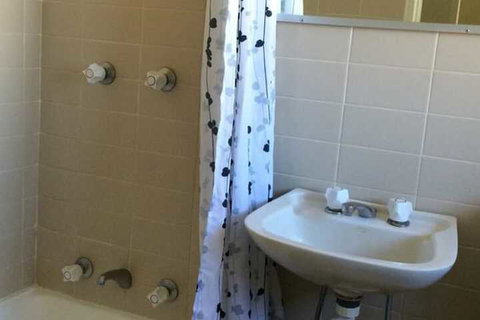 El Lago Waters Tourist Park - Accommodation Perth 2
