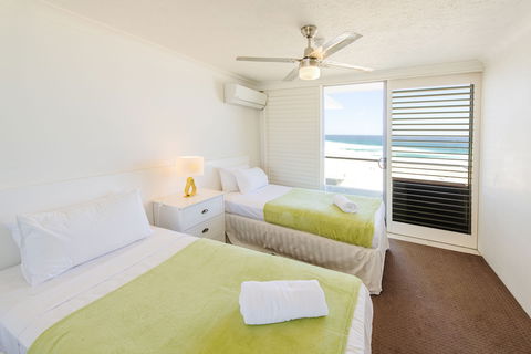 Berkeley On The Beach - Accommodation Perth 4