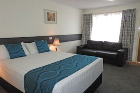 Gallery Motel - Accommodation Perth 0