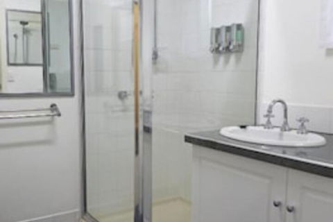 Gallery Motel - Accommodation Perth 4