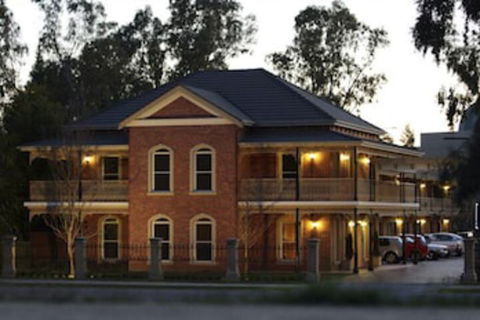 Carlyle Suites & Apartments - Perth Resorts 0