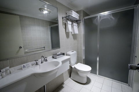 Carlyle Suites & Apartments - Perth Resorts 6