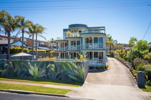 The Palms Apartments - Accommodation Perth 0