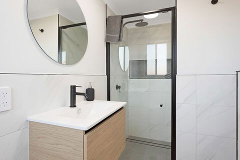 The Palms Apartments - Accommodation Perth 7