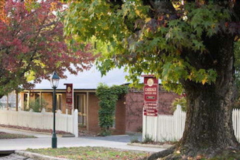 Beechworth Carriage Motor Inn - Perth Resorts 0