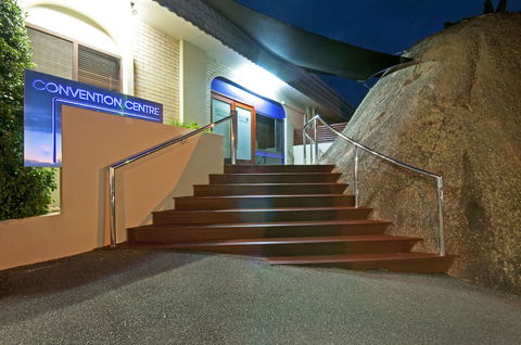 Dog Rock Motel - Perth Resorts 1