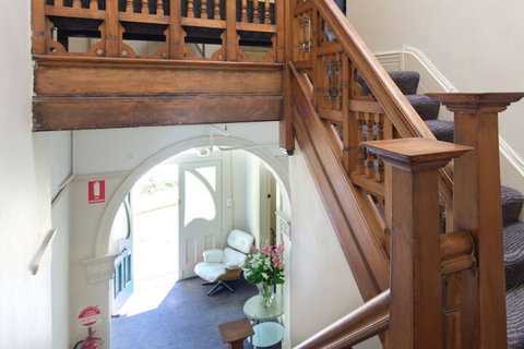 Neutral Bay Lodge - Accommodation Perth 2