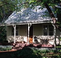 Elm Wood Cottages - Accommodation Perth