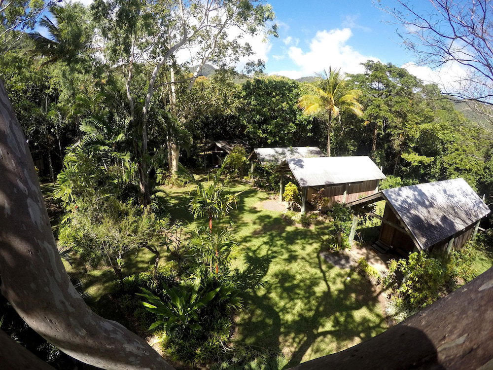 Rossville QLD Accommodation Perth