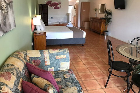 Coral Cove Resort - Accommodation Perth 3