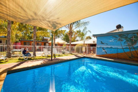 Alice Lodge Backpackers - Accommodation Perth 0