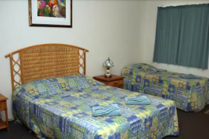 Lake Bennett NT Perth Resorts