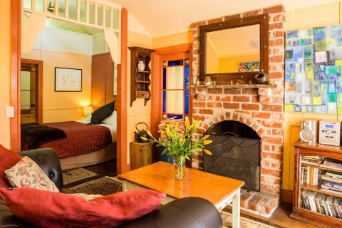 Como Cottages Accommodation - Accommodation Perth 6
